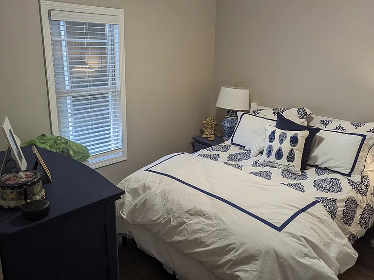 49 Westminster Ave #1 — Photo 23