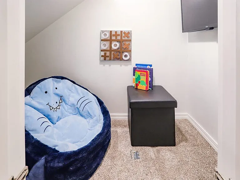 Reading Area