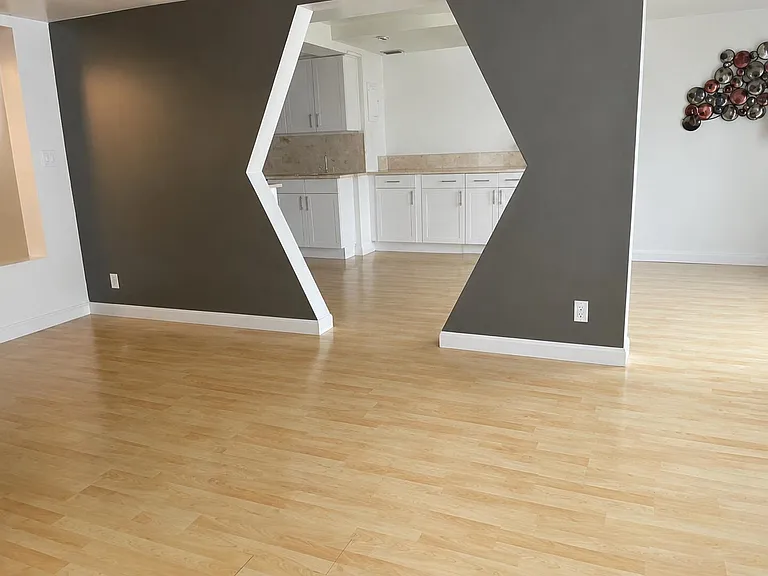 3790 Inverrary Dr #2Z — Photo 4
