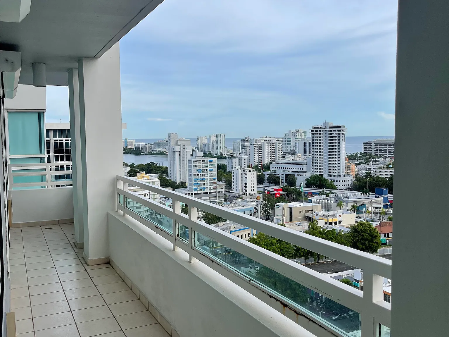 2 bed, 1442 sqft, $4,400 — Photo 4