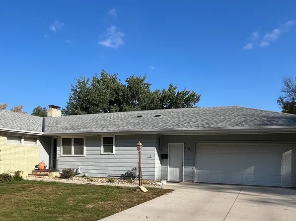 1103 Breezy Meadow Ln, Spencer, IA 51301