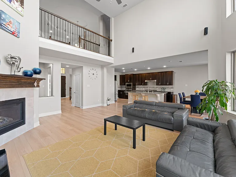 4195 Kate Dr — Photo 6