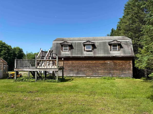 150 Willoughby Lake Road, Brownington, VT 05860