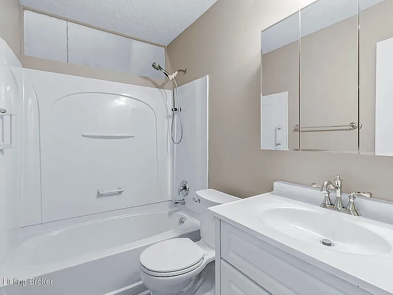 423 Ledgeview Park Dr — Photo 22