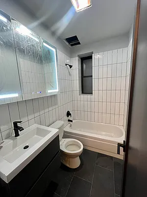 Rented by REAL New York | media 9