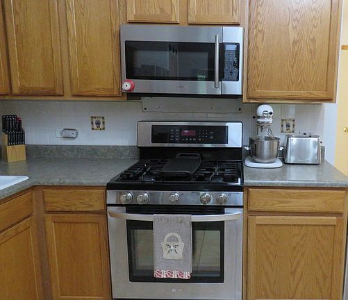 4th image of 4707 Southhampton Dr