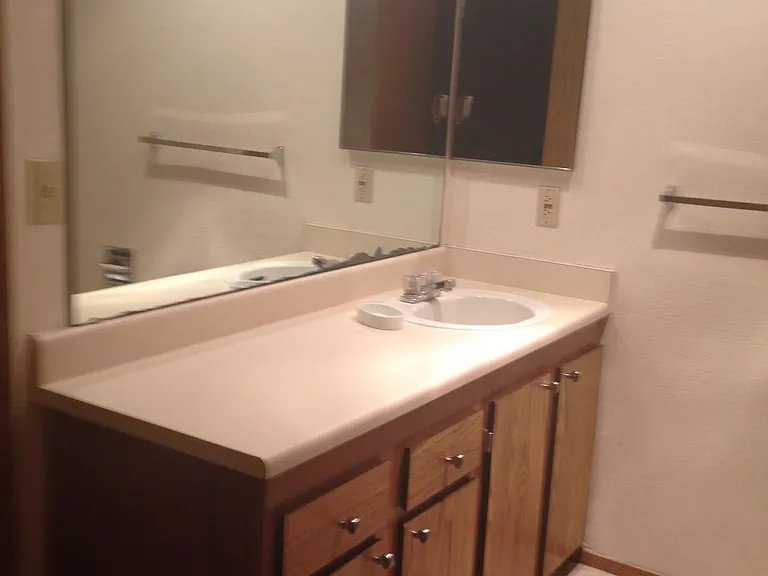 19857 25th Ave NE #102 — Photo 5