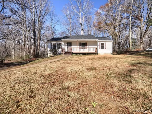 6359 Meadow Dr, Hayes, VA 23061