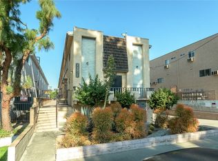 11837 Gilmore St UNIT 8, North Hollywood, CA 91606