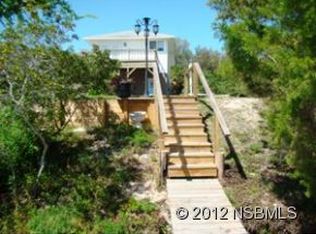 127 E Ariel Rd, Oak Hill, FL 32759