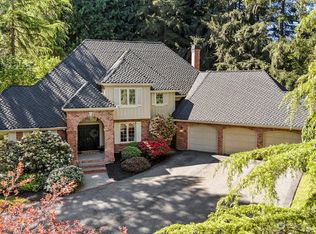 19859 NE 128th Ct, Woodinville, WA