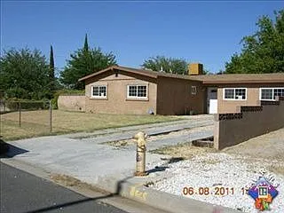 39554 12th St W photo 1