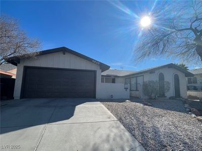 4905 Powell Ave, Las Vegas, NV, 89121