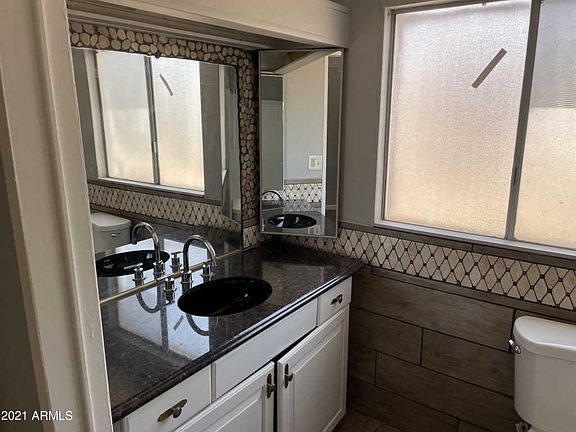 5th image of 2650 W Union Hills Dr #372