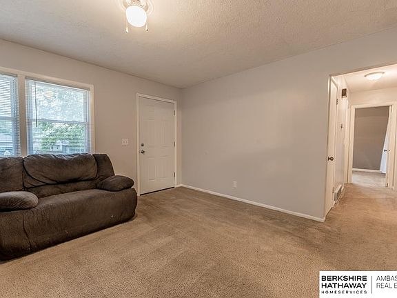 5th image of 7211 S 40th St