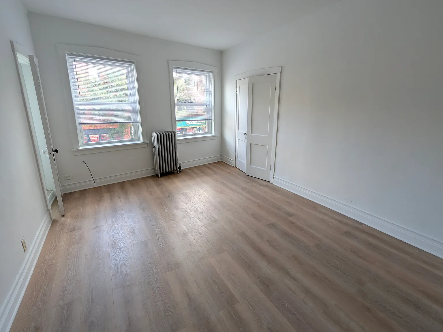 Studio, 350 sqft, $1,145 — Photo 4