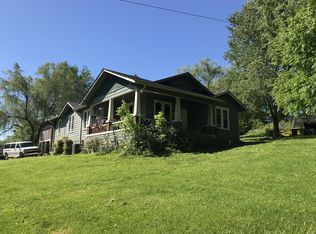 2850 Henry Gower Rd, Cedar Hill, TN 37032