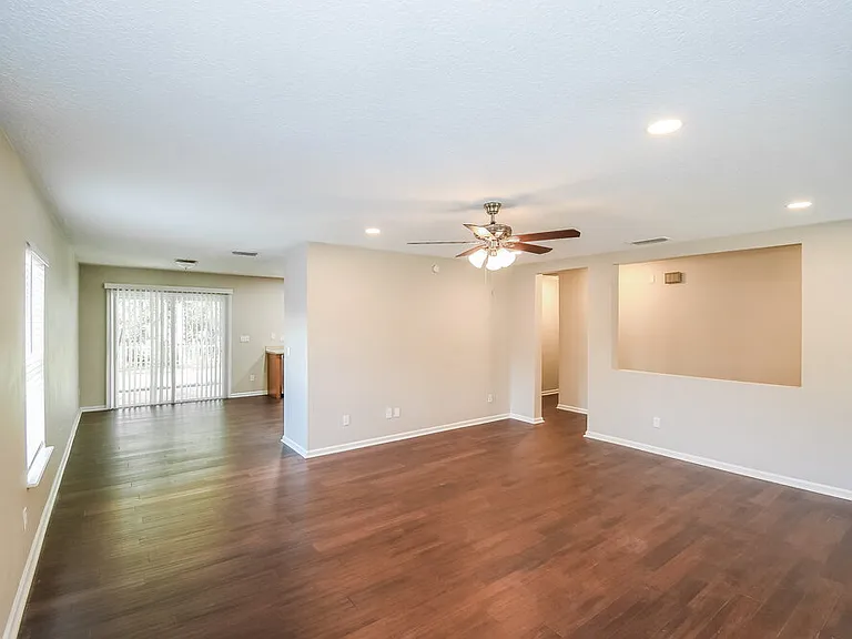 7068 Beekman Lake Dr — Photo 5
