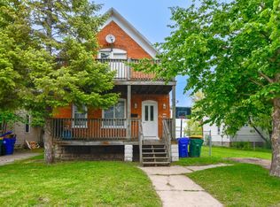 929 Harvey St, Green Bay, WI 54302