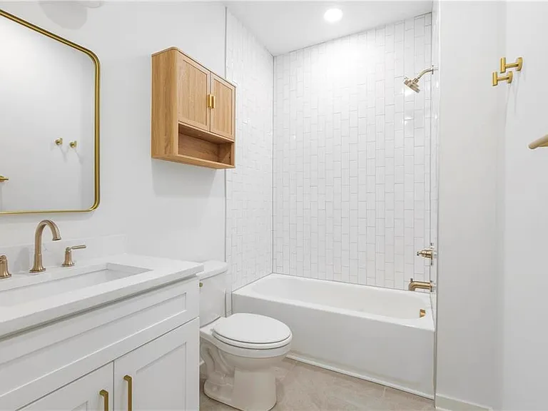 122 Hilltop Dr SW #A — Photo 11