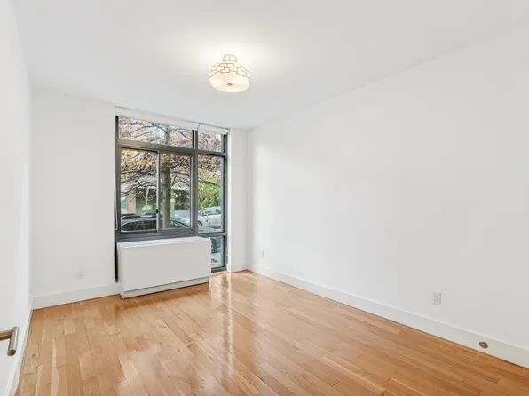 33 Caton Place image 3 of 18