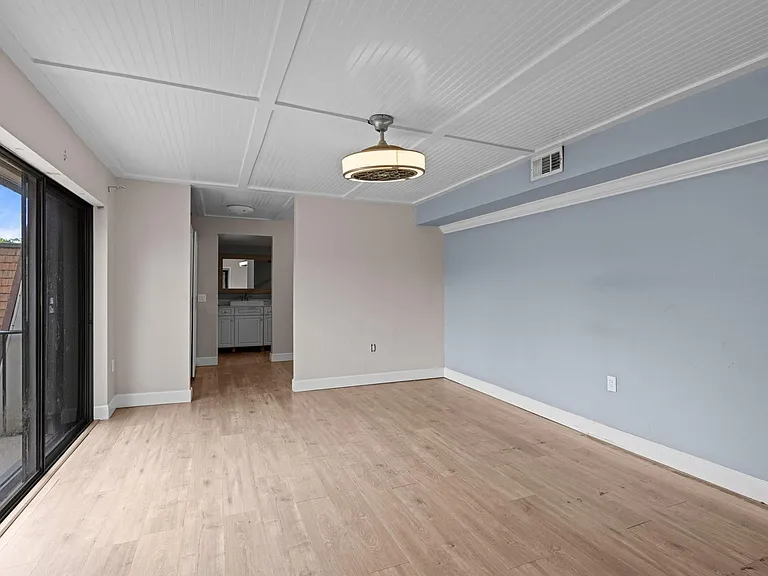 1405 14th Ln — Photo 12