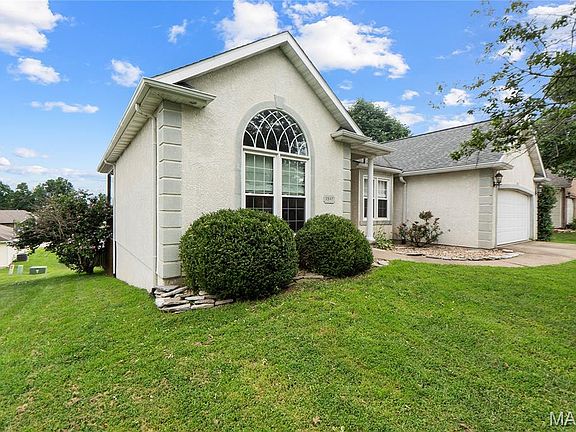 4th image of 2547 Ridgeway Dr