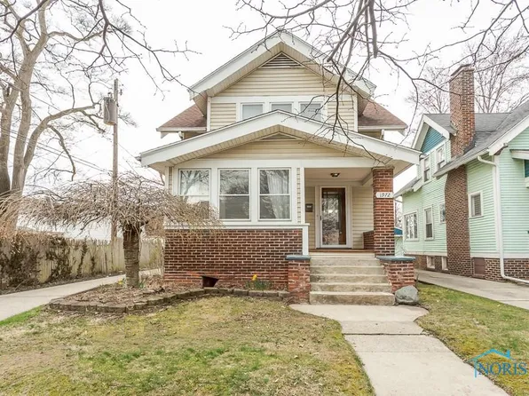 1972 Princeton Dr, Toledo, OH 43614