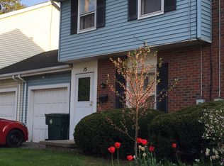 15 Upton Pl, Rochester, NY 14612