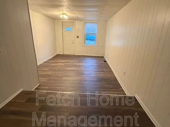 214 W Strawberry St, Lancaster, PA 17603