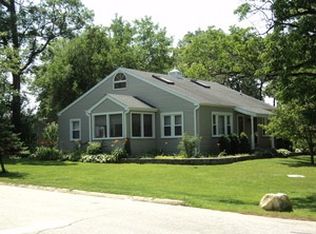 1201 Prospect Ave, Willow Springs, IL 60480