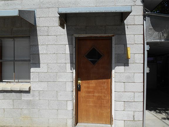 5th image of 515 S 2nd Ave
