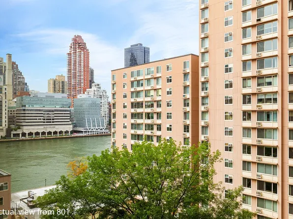 555 Main St APT 801, New York, NY 10044