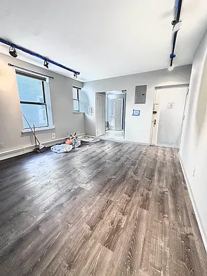 Rented by Corcoran | media 12