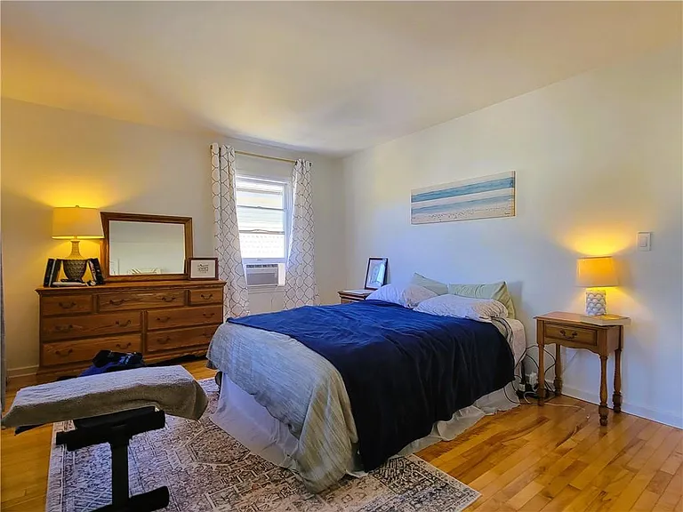 9 1/2 Narragansett Ave #3 — Photo 13