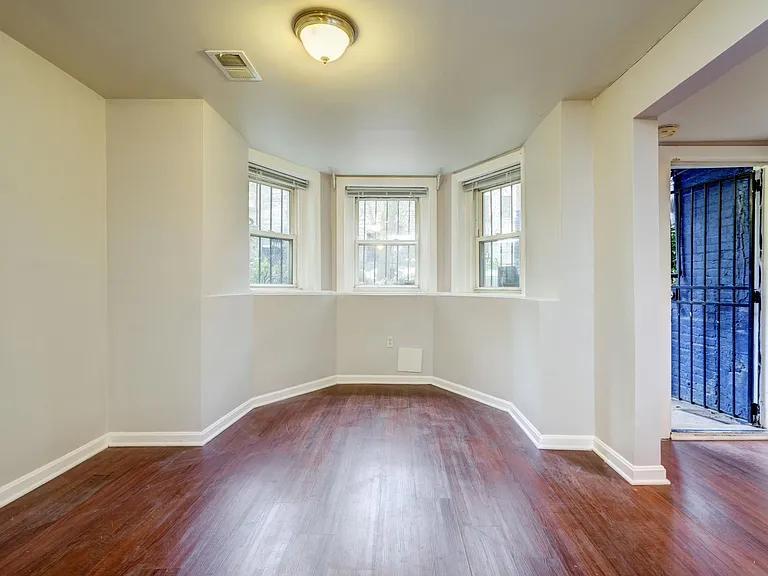 1611 S St NW — Photo 4