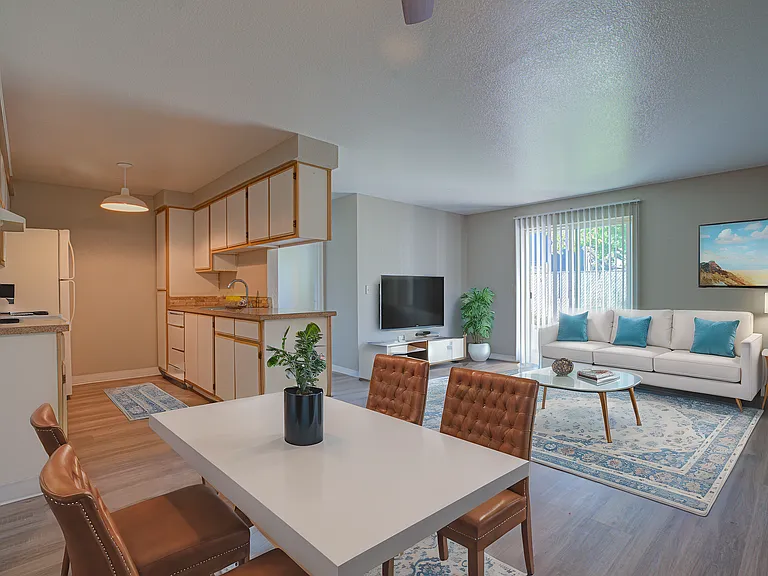 Veri on Sunnyview — Photo 31