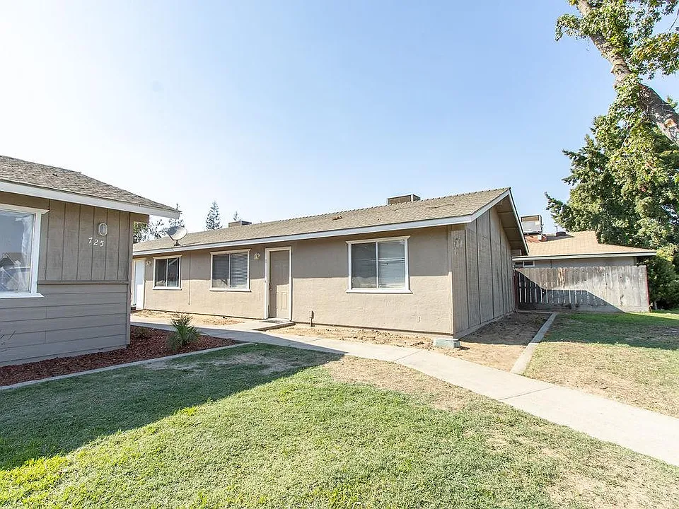 725 Lambert Way #2