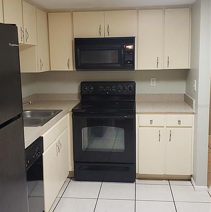 5th image of 7507 Dolonita Dr #7507