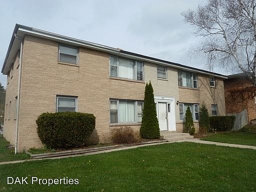 1st image of 7049 N Teutonia Ave APT 1