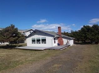 32004 G St, Ocean Park, WA 98640