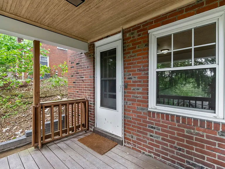 6 Wilkins Rd — Photo 3