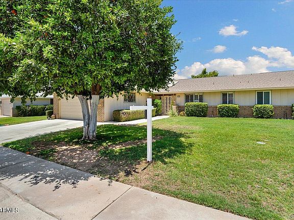 2nd image of 10417 W El Capitan Cir
