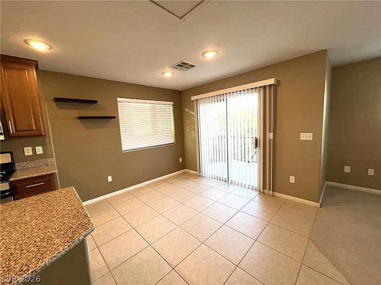 8154 Sandy Slope Ct — Photo 13