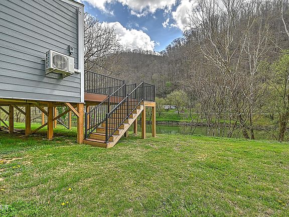 5th image of 2745 Anglers Way Rd