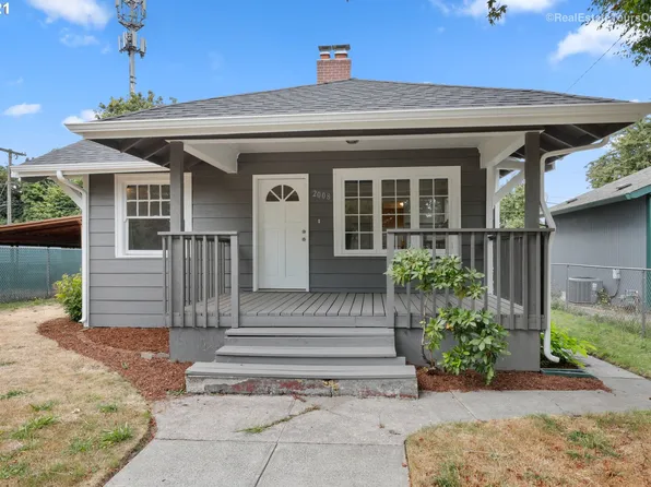 2008 Thompson Ave, Vancouver, WA 98660