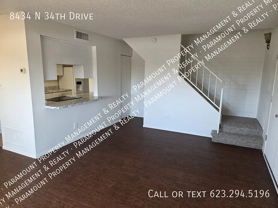 **Move in Special** 3 Bed/1 Bath ready for immediate move in! — Photo 4