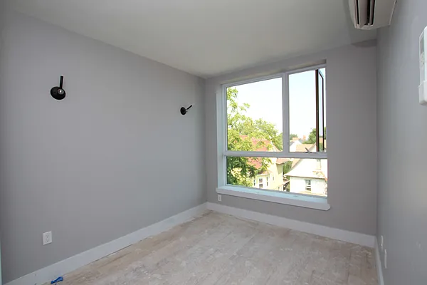 Rented by Nooklyn NYC LLC | media 19