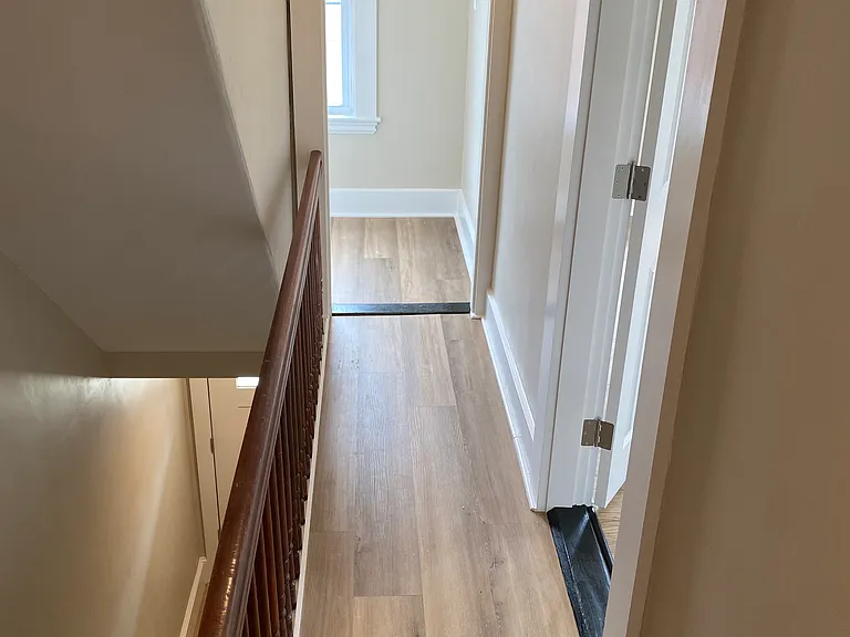 10 Campbell St #B — Photo 7