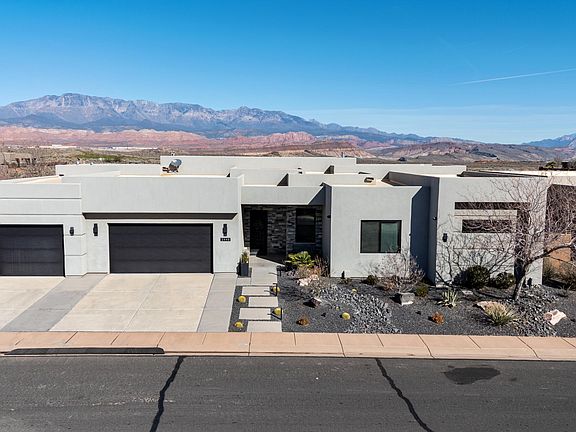 2nd image of 5446 W Copper Cliffs Way